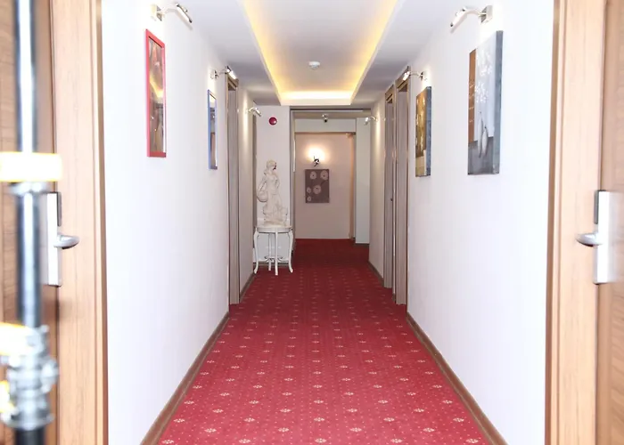 Safir Hotel