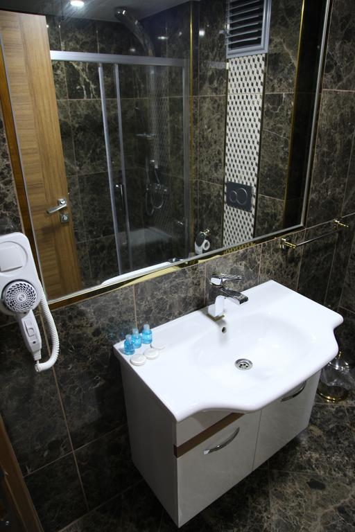 Safir Отель